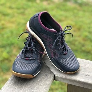 LL Bean Women's Rocky Coast Multisport Shoes 8.5
